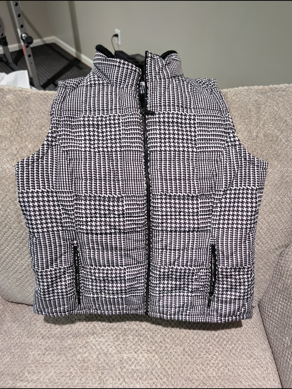 Calvin Klein Black & White Houndstooth Puffer Vest - Women's